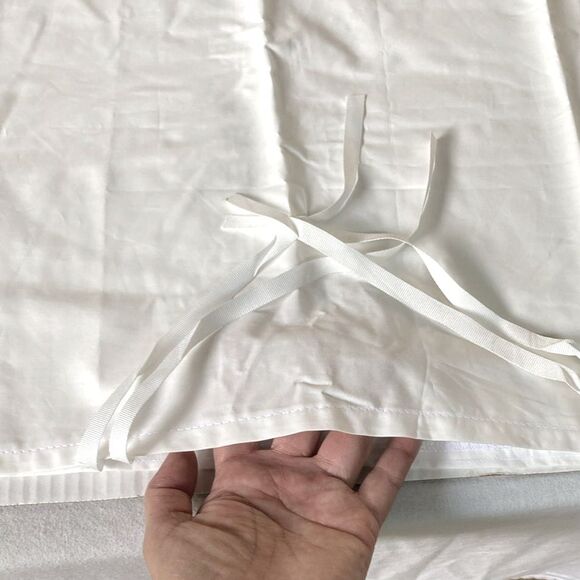 DOLCE and GABBANA Hanging Clothes Dust Bag Crisp White 36 x 20 in 36 x 20 inches - Picture 6 of 10